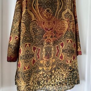 Jones New York woman size 1X satin like tunic top